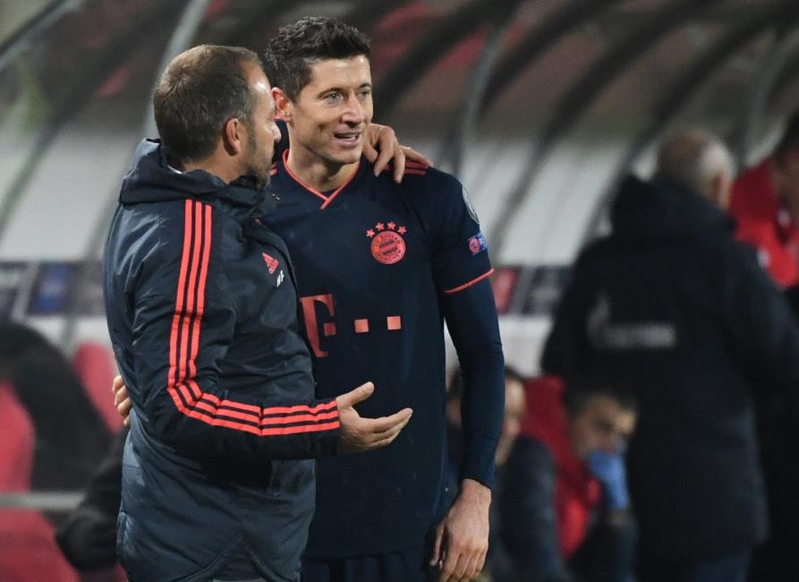 帮助年轻球 帮助年轻球