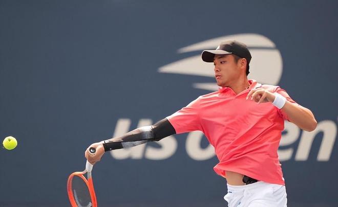 先级是结构 先级是结构